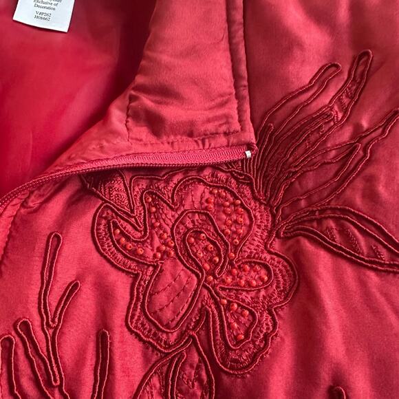 Coldwater Creek Red Silk Puffer Vest Full Zip Embroidered Winter Sporty Preppy - Picture 6 of 8